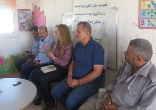 "أدوار" تسائل صناع القرار بشأن وسائل النقل في تجمع أبو نوار شرق القدس
